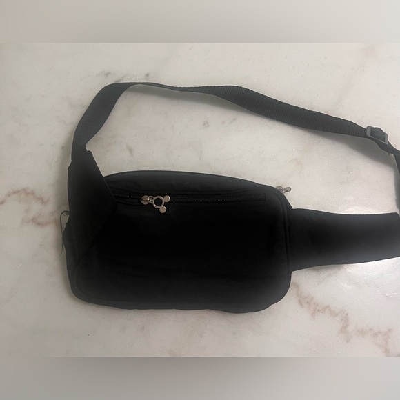 Mickey Mouse Black Belt Bag Fanny Pack With Mouse Silver Tone Zipper Pulls - Picture 4 of 10